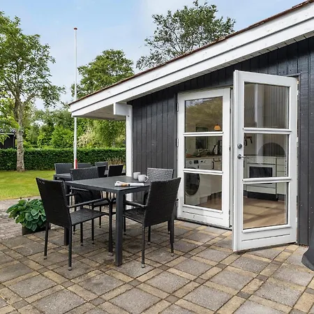 Gorgeous In With Kitchen